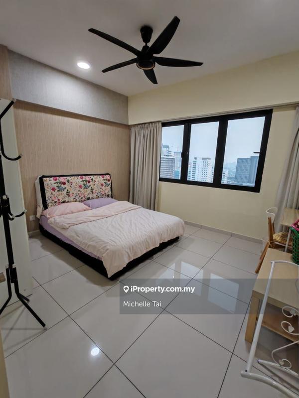 For Rent - Avenue D'Vogue