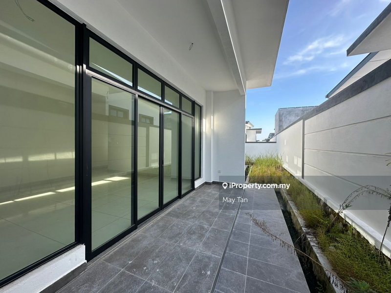 Rumah Berkembar untuk Dijual di Taman Setia Mutiara, Kluang oleh May Tan - iProperty.com.my