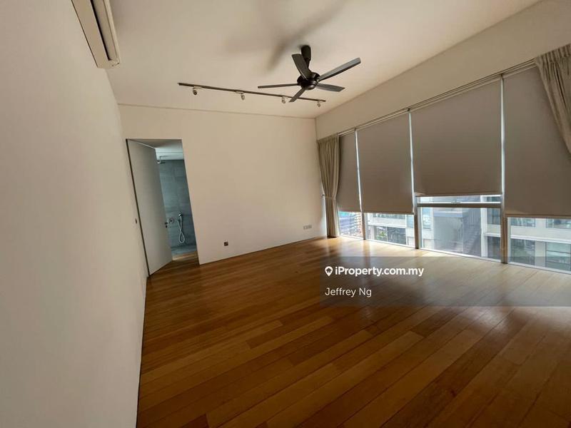 For Sale - Park Seven