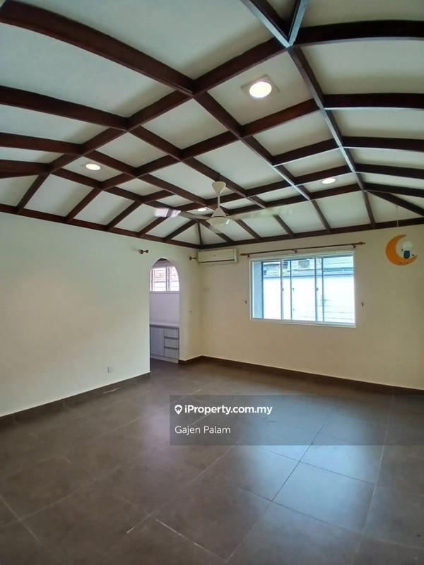 Banglo untuk Dijual di Seksyen 4, Petaling Jaya oleh Gajen Palam - iProperty.com.my