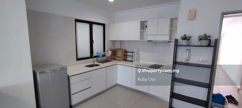 Kediaman Servis untuk Dijual di Hedgeford 10 Residences oleh Ruby Ooi - iProperty.com.my