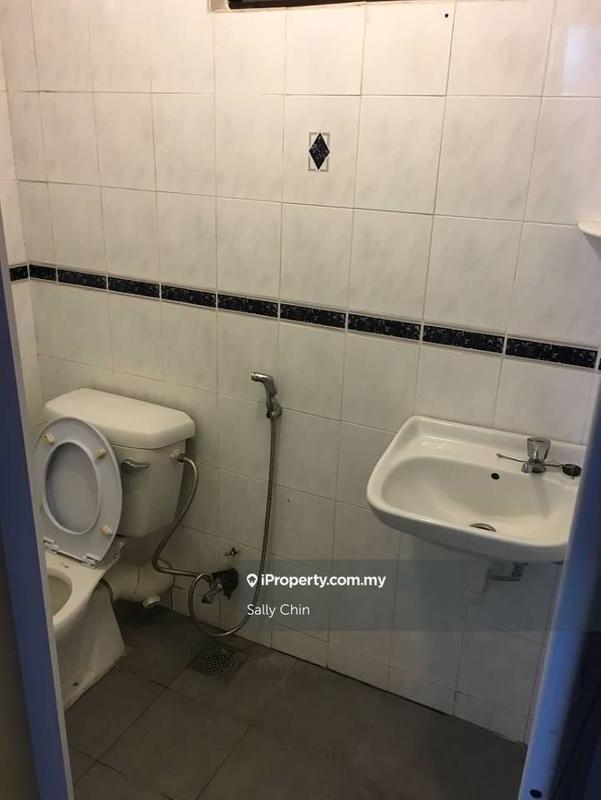 Condominium for Sale in Eden Seaview Condominium by Sally Chin - iProperty.com.my