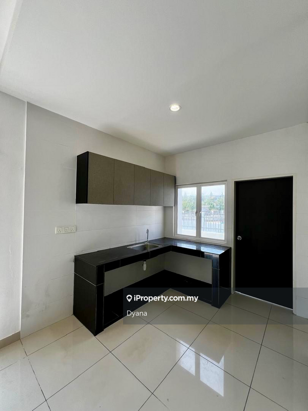 Rumah Teres 2-Tingkat untuk Dijual di Cyberjaya, Selangor oleh Dyana - iProperty.com.my