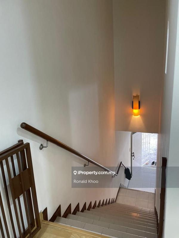 Townhouse for Sale in Sunway Damansara, Kota Damansara by Ronald Khoo - iProperty.com.my