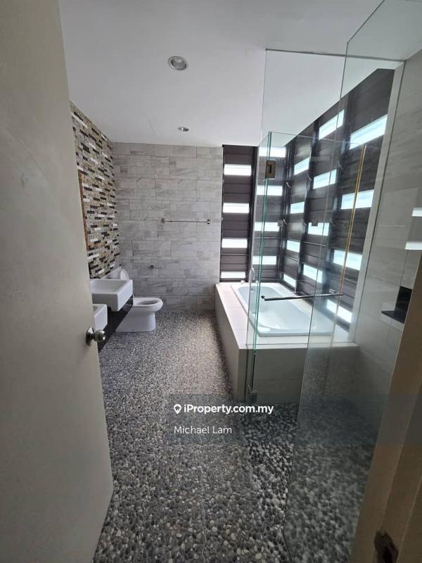 Condominium for Sale in Five Stones by Michael Lam - iProperty.com.my