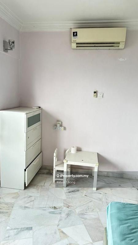 For Rent - Sri Intan 2