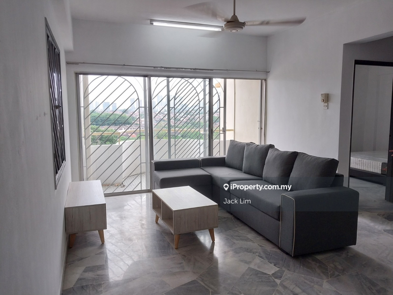 For Rent - Meadow Park 2