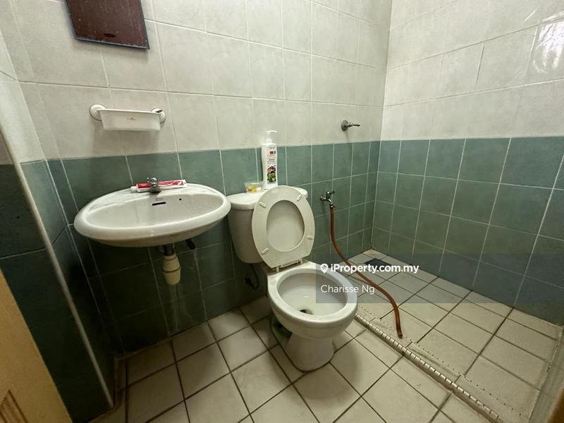 Rumah Berkembar untuk Dijual di Taman Taming Indah oleh Charisse Ng - iProperty.com.my