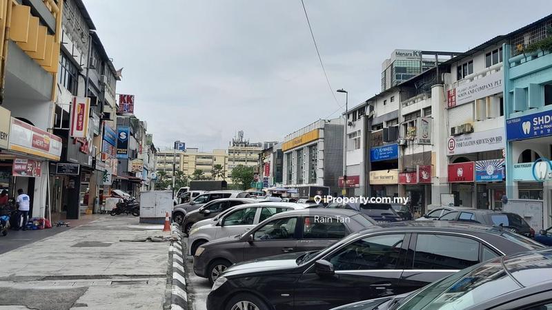 Shop-Office for Rent in Taman United, Jalan Klang Lama (Old Klang Road) by Rain Tan - iProperty.com.my