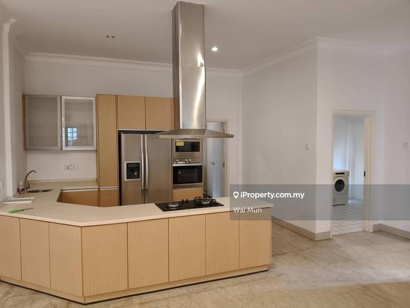 Bungalow House untuk Disewa di Bluwater Estate, Seri Kembangan oleh Wai Mun - iProperty.com.my