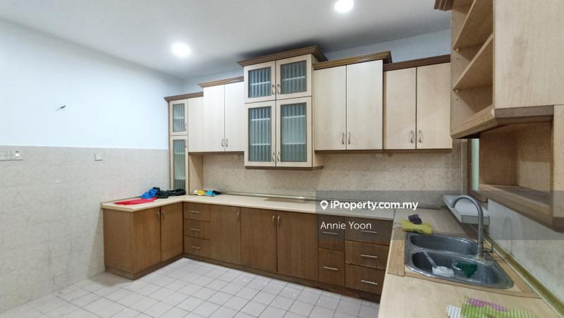 Rumah Teres 2.5-Tingkat untuk Dijual di BANDAR PUCHONG JAYA, Puchong oleh Annie Yoon - iProperty.com.my