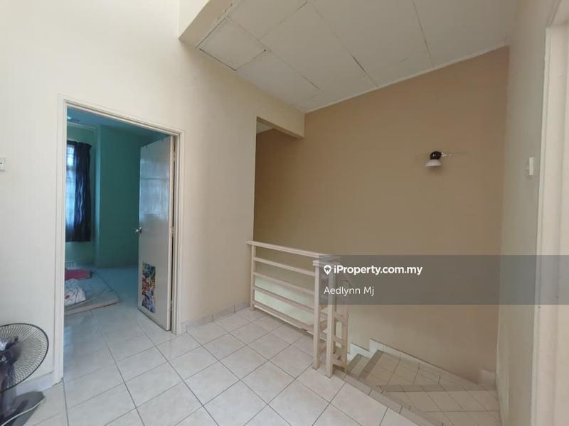 Rumah Teres 2-Tingkat untuk Dijual di Taman Putra Prima, Puchong oleh Aedlynn Mj - iProperty.com.my