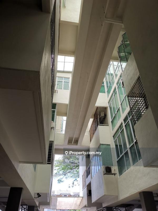 Townhouse for Sale in Beverly Residence @ BU 11, Bandar Utama by Ivy Chen - iProperty.com.my