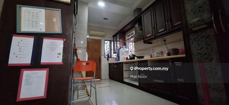 2-storey Terraced House for Sale in Seksyen 7, Shah Alam by Mat Noor - iProperty.com.my