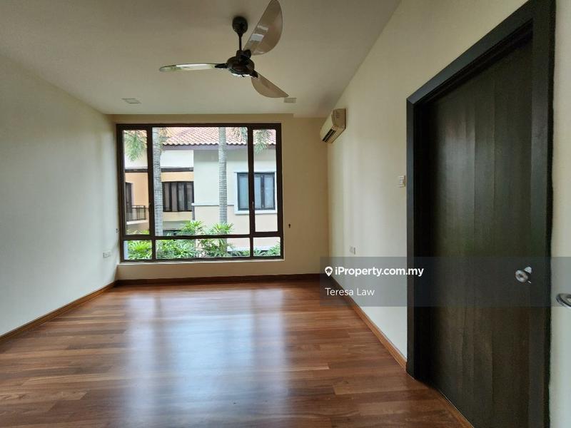 Bungalow House untuk Dijual di Bukit Gita Bayu, Seri Kembangan oleh Teresa Law - iProperty.com.my