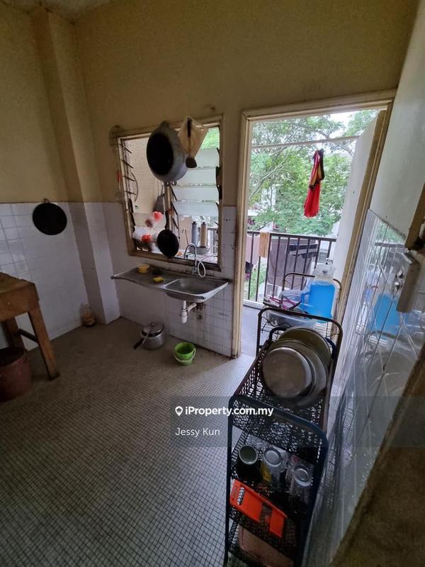 For Sale - Flat Taman Alam Megah