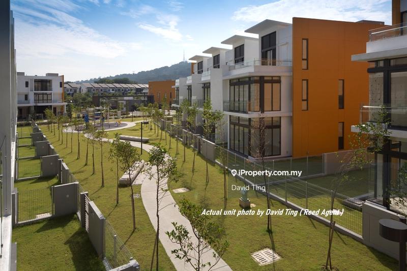 Rumah Teres 3-Tingkat untuk Dijual di Lake Fields, Sungai Besi oleh David Ting - iProperty.com.my
