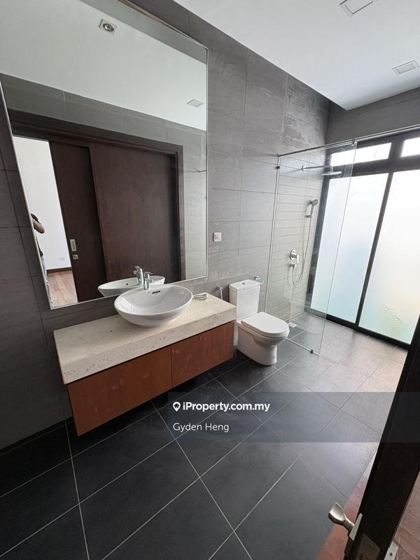 Bungalow House for Sale in Leisure Farm, Gelang Patah by Gyden Heng - iProperty.com.my