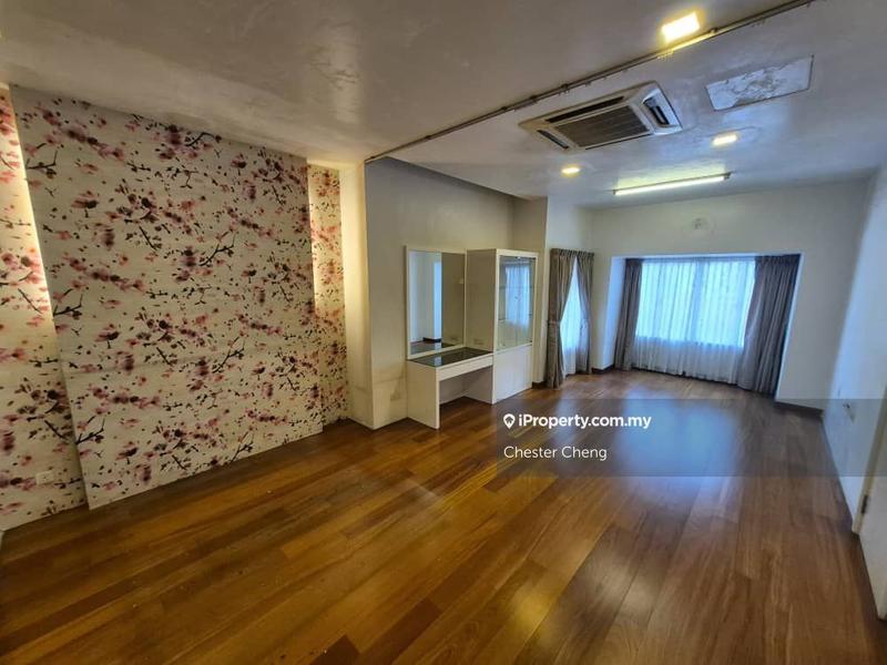 Rumah Berkembar untuk Dijual di Damansara Legenda, Petaling Jaya oleh Chester Cheng - iProperty.com.my