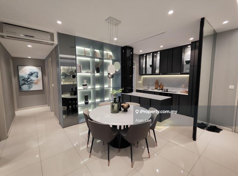 For Sale - Emerald 9