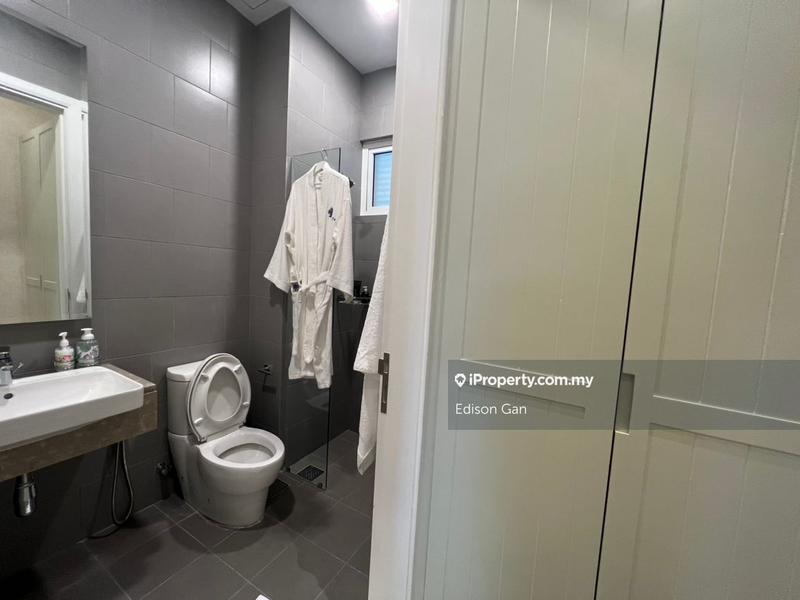 Townhouse for Rent in Mont Kiara, Kuala Lumpur by Edison Gan - iProperty.com.my