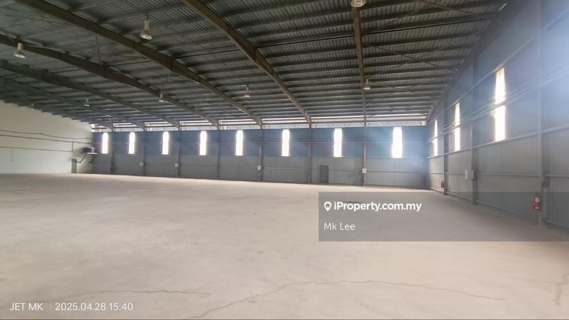 Kilang Terpisah untuk Disewa di 1n1bk, Kluang oleh Mk Lee - iProperty.com.my