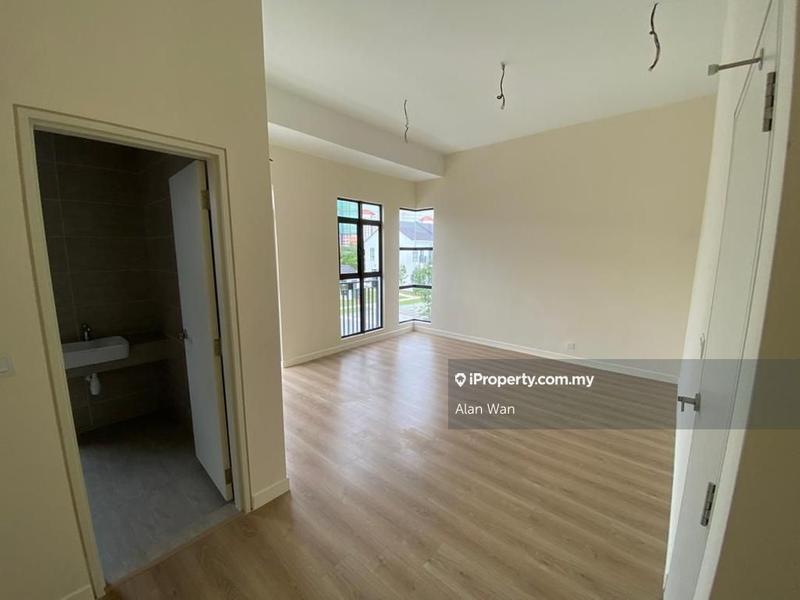 Rumah Berangkai 2 Tingkat untuk Dijual di Bandar Baru Salak Tinggi, Sepang oleh Alan Wan - iProperty.com.my