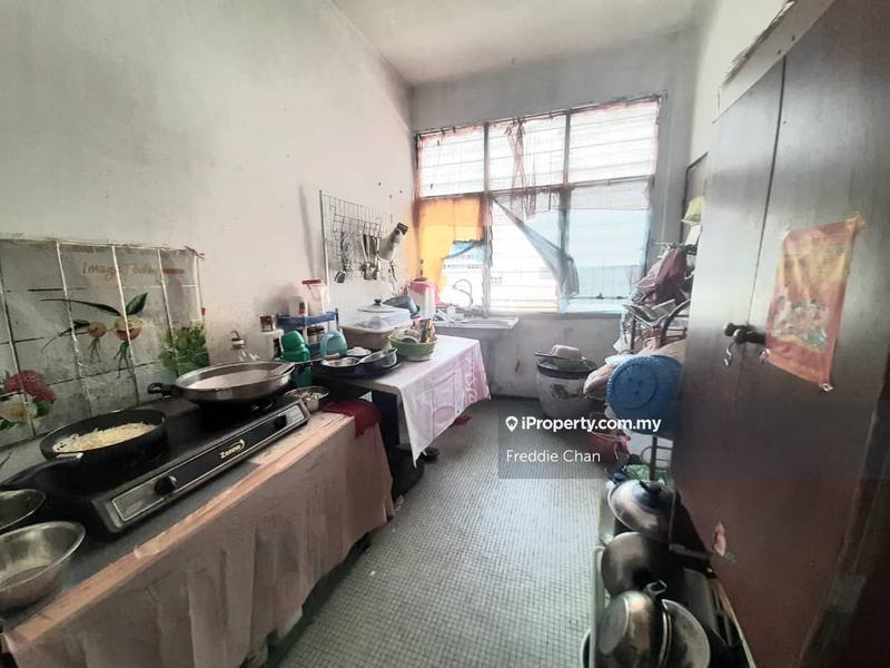 Rumah Teres 2.5-Tingkat untuk Dijual di Seremban, Negeri Sembilan oleh Freddie Chan - iProperty.com.my