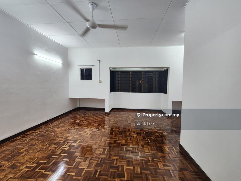 Rumah Berangkai 2 Tingkat untuk Dijual di Bandar Utama 10, Bandar Utama oleh Jack Lee - iProperty.com.my