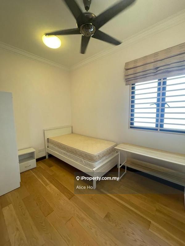 Kediaman Servis untuk Dijual di Isola oleh Alice Ho - iProperty.com.my