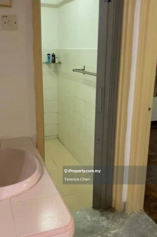 Pangsapuri untuk Dijual di Vantage Point (Menang Ria) oleh Terence Chen - Bathroom - iProperty.com.my