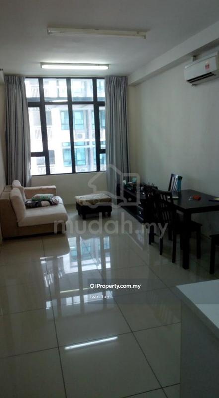 Service Residence for Rent in Centrestage Designer Suite by Ivan Tan - iProperty.com.my