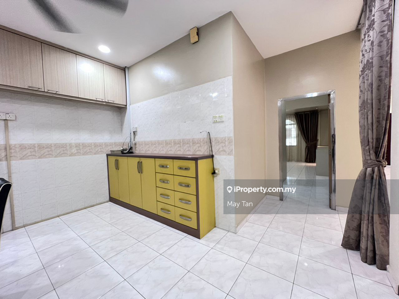 Semi-Detached House for Sale in Taman Delima, Kluang by May Tan - iProperty.com.my