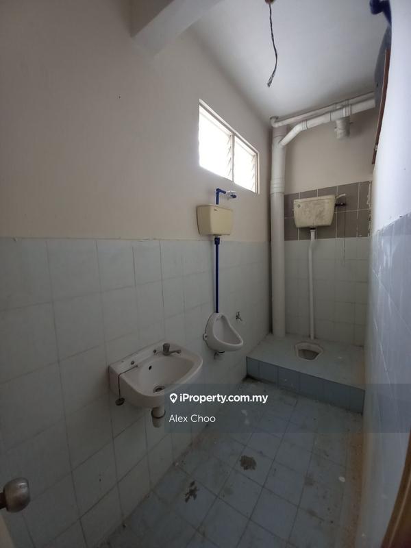 Shop for Sale in Seri Kembangan, Seri Kembangan by Alex Choo - iProperty.com.my