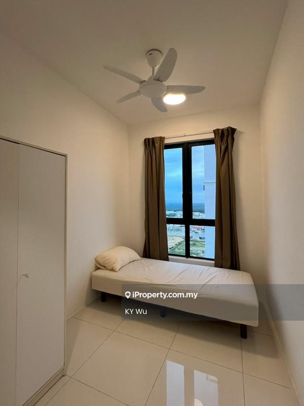 Kediaman Servis untuk Disewa di Sinaran @ Utropolis oleh KY Wu - Bedroom - iProperty.com.my