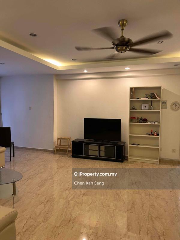 Kediaman Servis untuk Dijual di Fahrenheit 88 (KL Plaza Suites) oleh Chen Kah Seng - iProperty.com.my