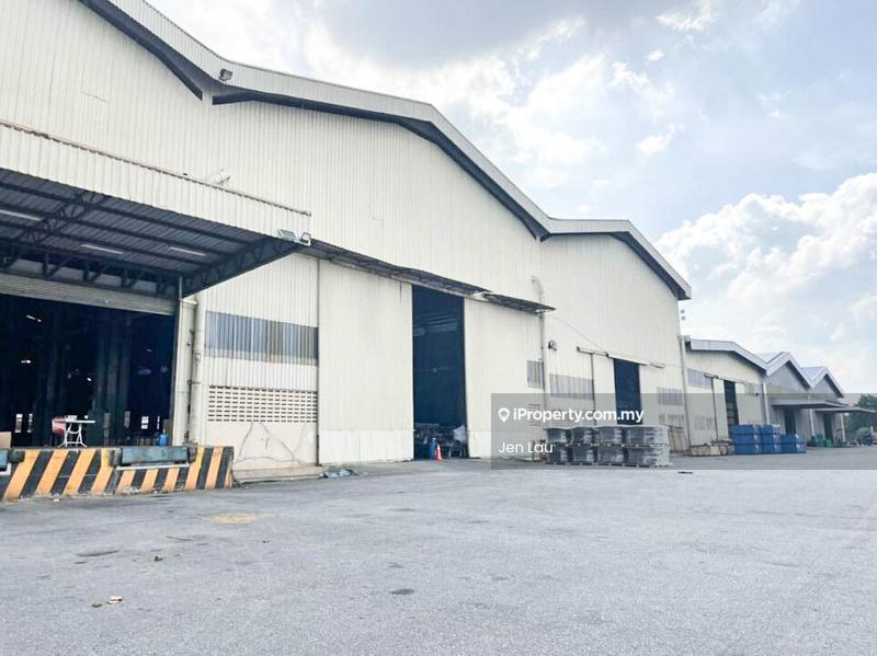 Warehouse for Rent in Elite Industrial Estate, Shah Alam by Jen Lau - Exterior - iProperty.com.my