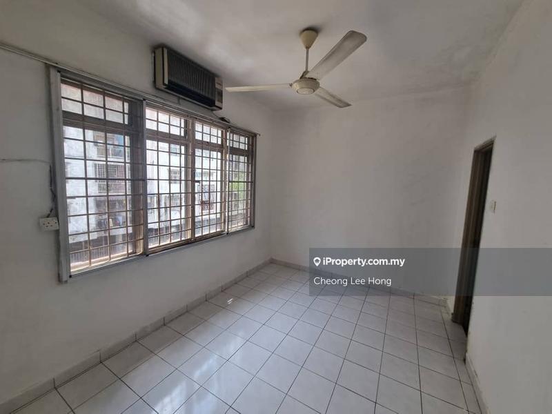 For Sale - Taman Pusat Kepong