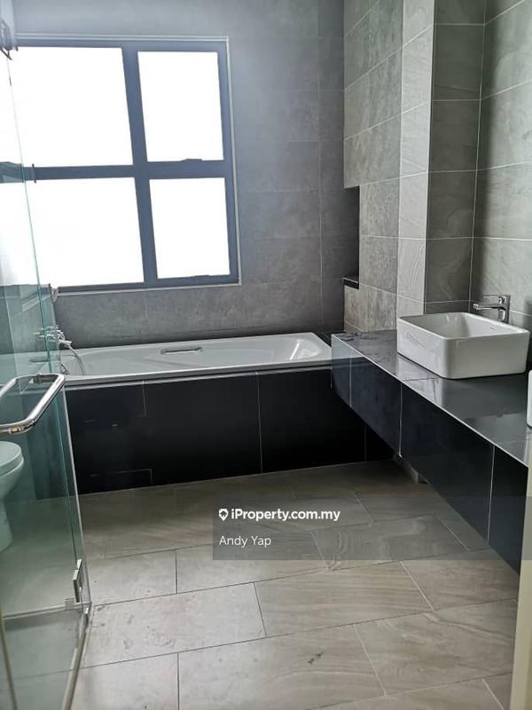 Banglo untuk Dijual di Bandar Country Homes, Rawang oleh Andy Yap - iProperty.com.my