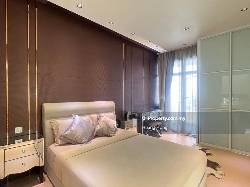 Rumah Berangkai 3 Tingkat untuk Dijual di Schubert, Symphony Hills, Cyberjaya oleh Huang Hong - iProperty.com.my