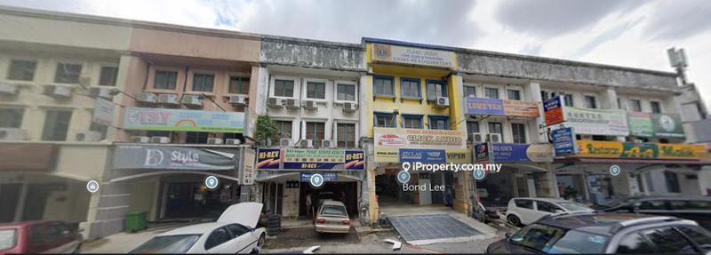 For Sale - Bandar Sri Damansara SD13 Three Storey Shop For Sale SD 13 Kepong Sungai Buloh
