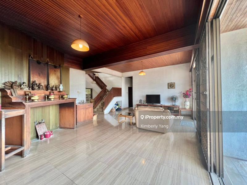 Banglo untuk Dijual di TAMAN DESA-WELL DESIGNED HOUSE, NICE VIEWS!, Taman Desa oleh Kimberly Yang - iProperty.com.my