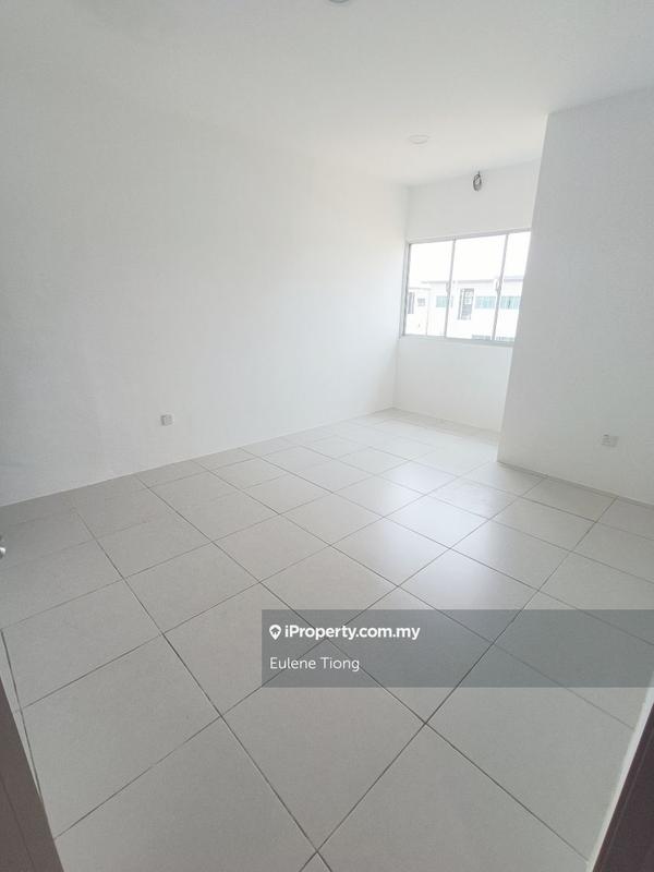 Rumah Bandar untuk Disewa di Kuching, Sarawak oleh Eulene Tiong - iProperty.com.my