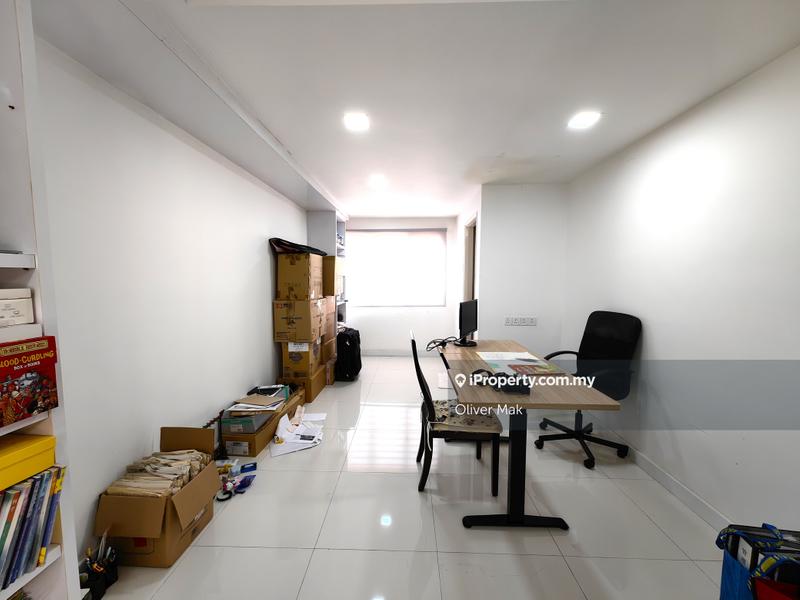 Rumah Berangkai 3 Tingkat untuk Dijual di Jalil Sutera, Bukit Jalil oleh Oliver Mak - iProperty.com.my