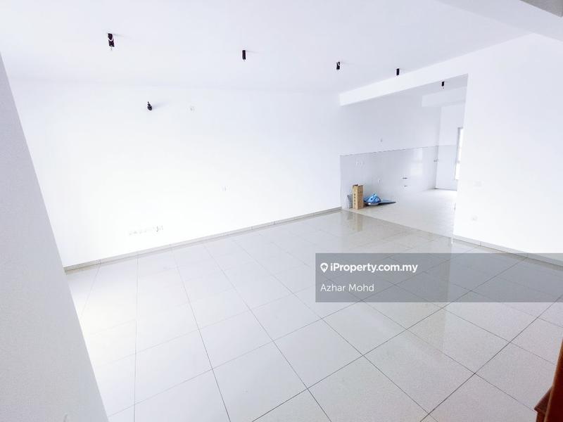 Rumah Teres 2-Tingkat untuk Dijual di Kota Warisan, Sepang oleh Azhar Mohd - iProperty.com.my