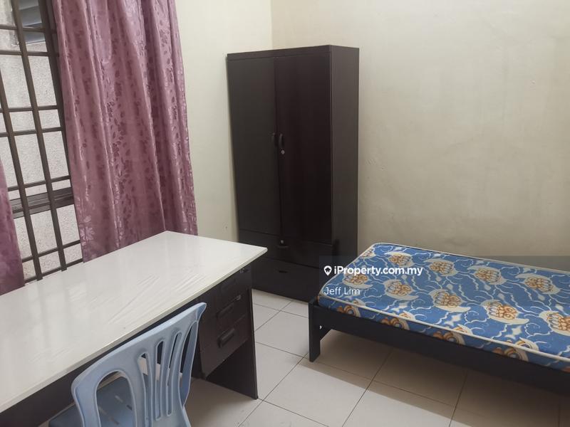 Rumah Berangkai 3 Tingkat untuk Dijual di Taman Kampar Barat, Kampar oleh Jeff Lim - iProperty.com.my