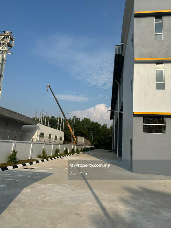 Detached Factory for Sale in Taman Industri Alam Jaya, Puncak Alam by Alvis Gan - iProperty.com.my