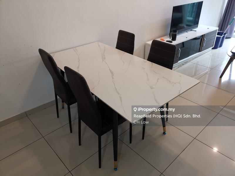 Kediaman Servis untuk Disewa di i-SOHO @ i-City oleh CH Low - iProperty.com.my