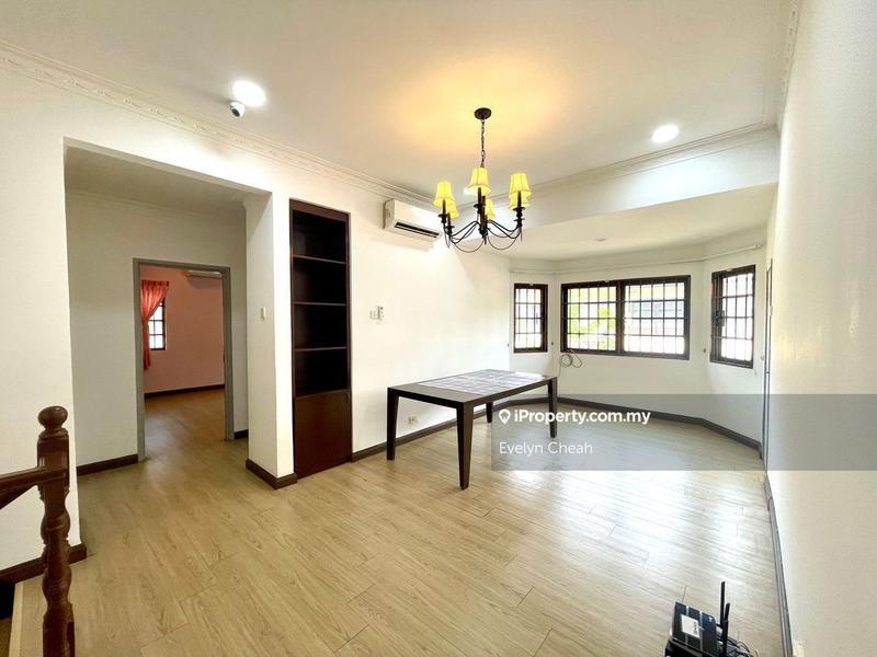 Rumah Berkembar untuk Dijual di Bandar Kinrara Seksyen 6, Bandar Kinrara oleh Evelyn Cheah - iProperty.com.my