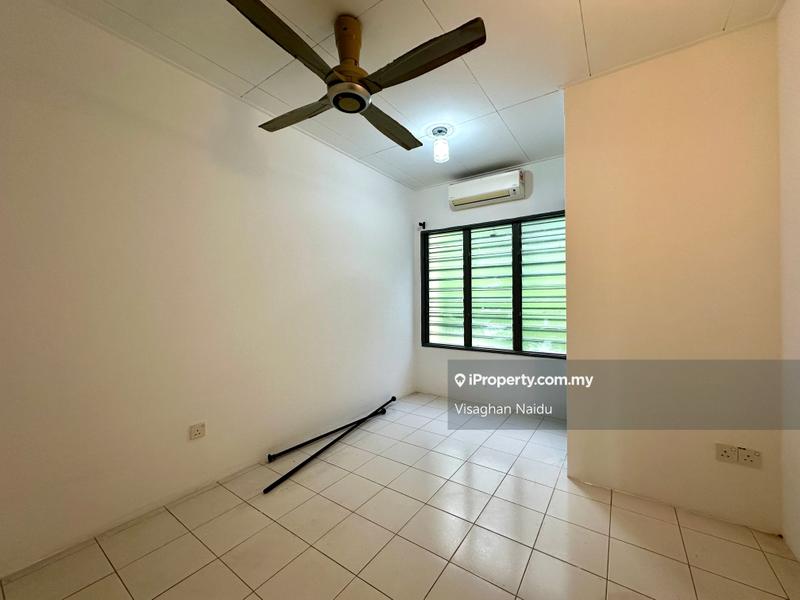 Rumah Teres untuk Dijual di Kota Emerald, Rawang oleh Visaghan Naidu - iProperty.com.my